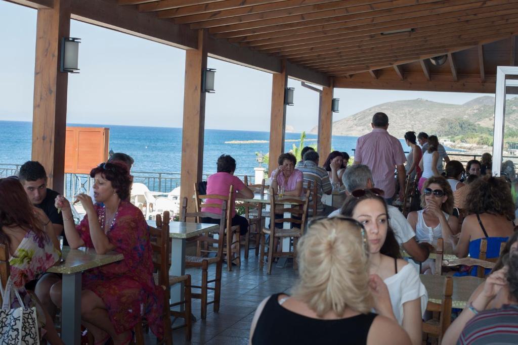 Tylos Beach Hotel Като-Пиргос Экстерьер фото
